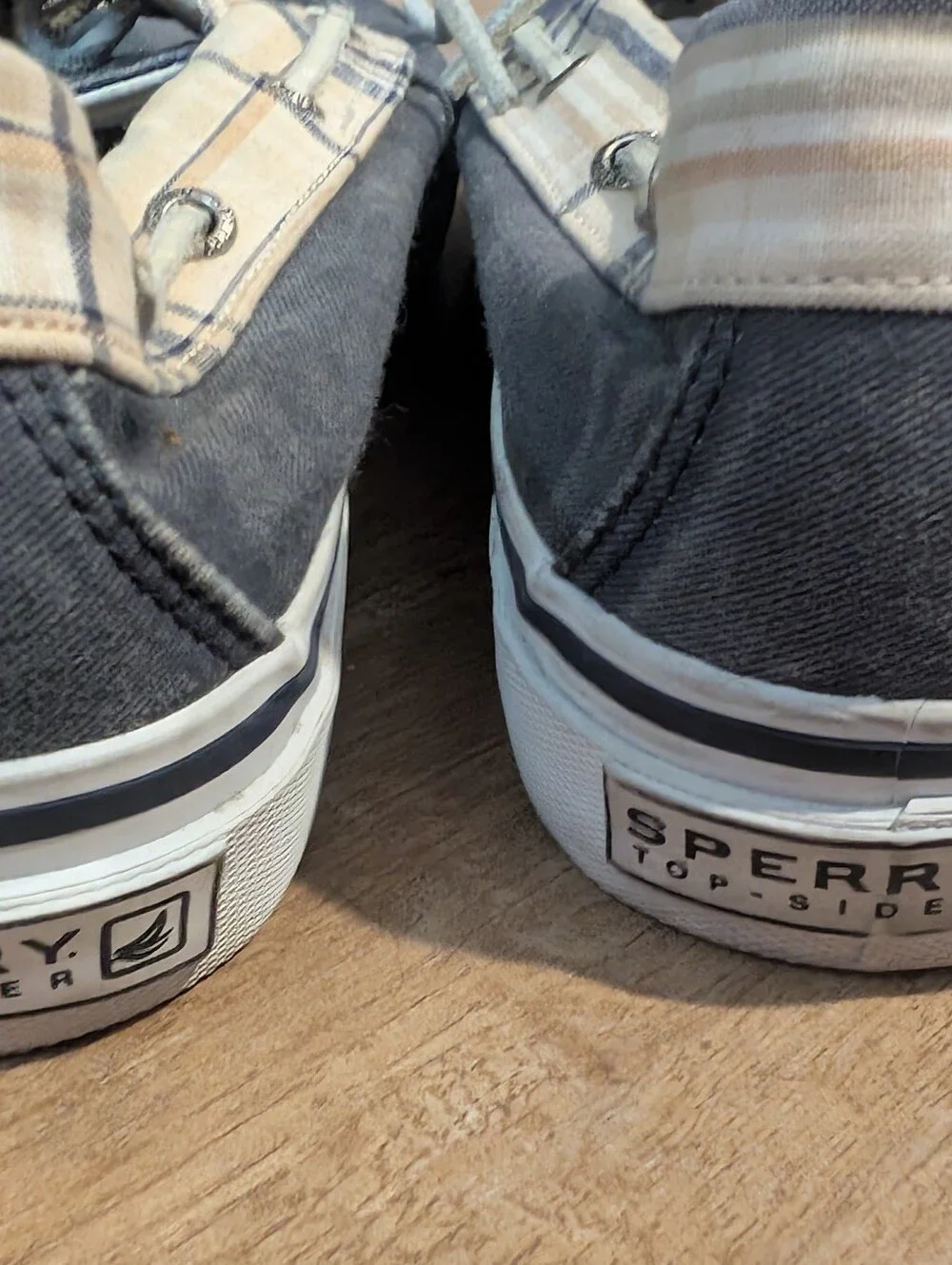 Men's Sperry Navy Blue-Gray Canvas Boat Shoes  with Plaid Exterior Size 11